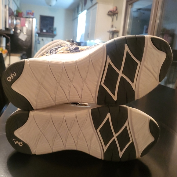 Custom made one of a kind (hand sued by me so I know it's the only pair) - Picture 10 of 10